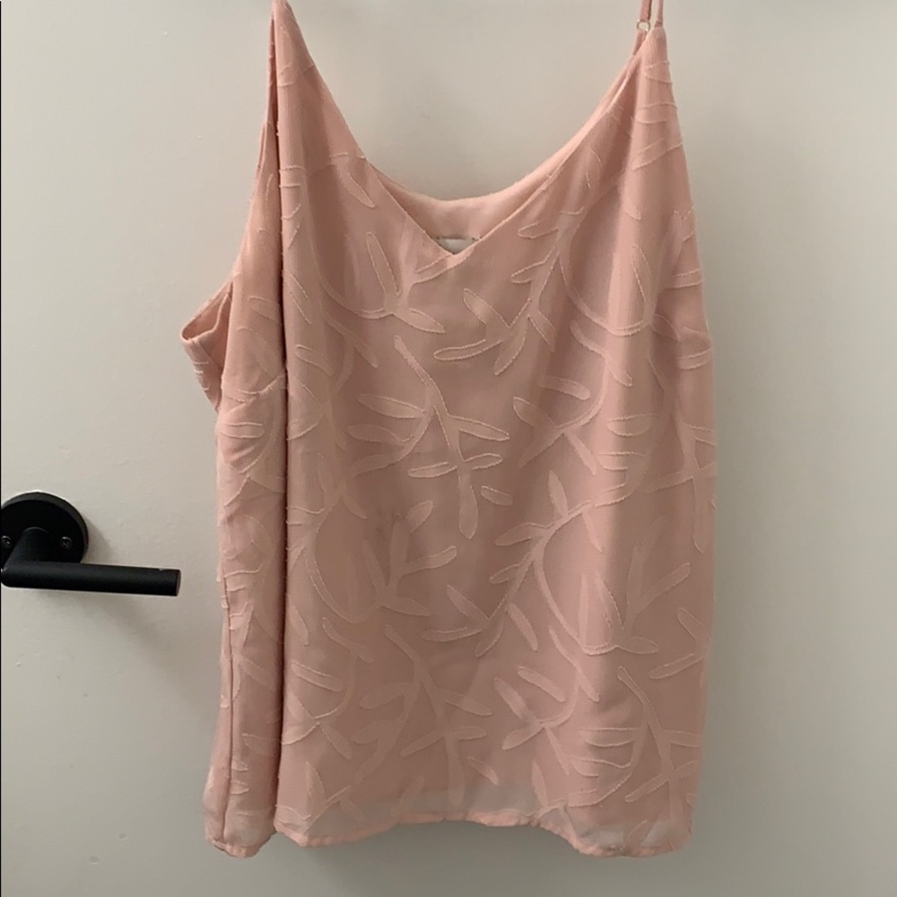 Light weight textured light pink chiffon tank top